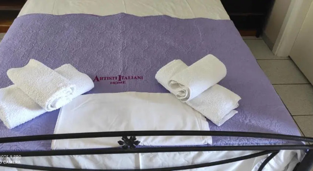 Aiolos II, Book Hotel Chrisi Akti 