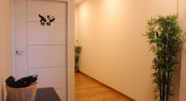 Кровать в общем номере Mad Panda Hostel