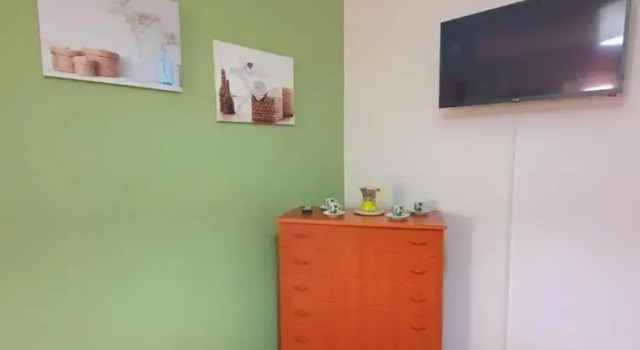 Magnificent Classic Green Apartment for Couples in the Center, Забронировать Апартаменты/квартира Маргерита-ди-Савойя Апулия, рядом с Термальная лечебница «Маргерита-ди-Савойя»