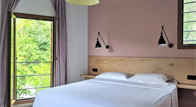 Darias Home, Book Hotel Chorefto 
