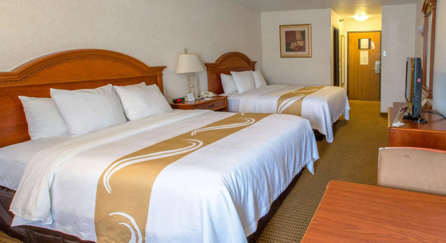 Quality Inn & Suites University