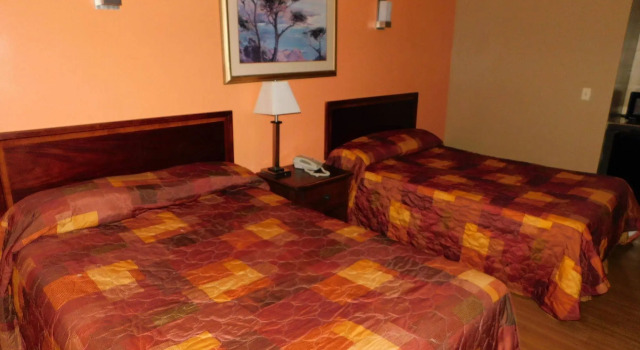 Hotel Vicenza, Забронировать Отель Норт-Брансуик North Jersey