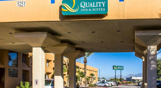 Ramada by Wyndham Tucson Airport, Брондау Қонақ үй Туссан Аризона