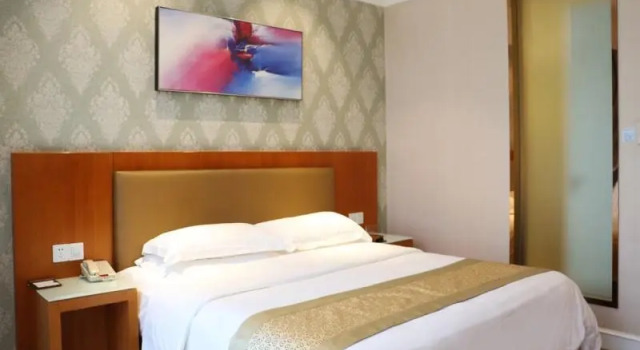 Одноместный номер Standard GreenTree Inn Yancheng Jianhu Oubaoliya Zunyuan Express Hotel