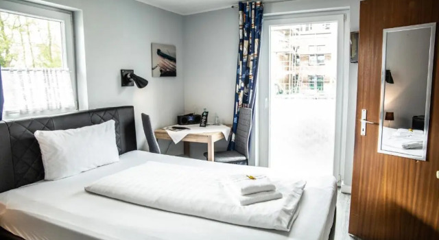 Одноместный номер Standard с балконом Hotel Tum Stüürmann