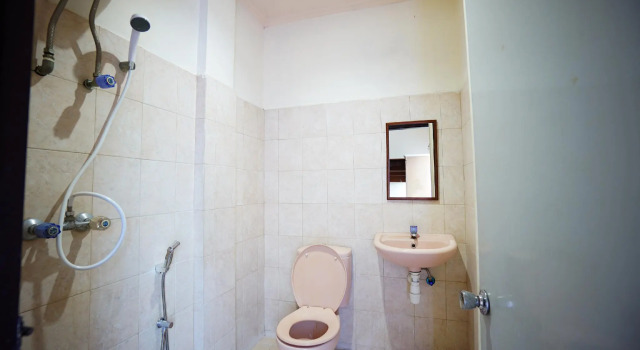 Двухместный номер Standard OYO 2217 Galaxy Hotel