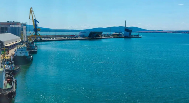Двухместный номер Standard с видом на город Marina Burgas Hotel