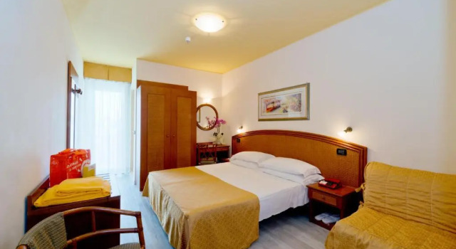 Двухместный номер Standard Hotel Ambassador