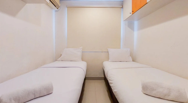 Апартаменты Comfort And Cozy Stay 2Br Paramount Skyline Apartment