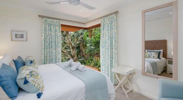 San Lameer Villa Rentals 13937