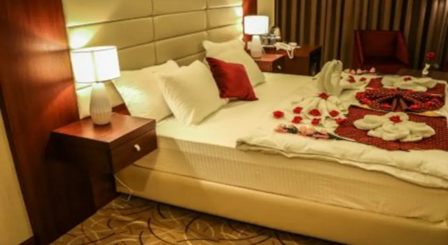 Kirkuk Plaza Hotel, Prenota Hotel Kirkuk Iraq