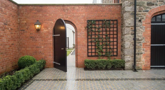 Coach House Boutique B&B