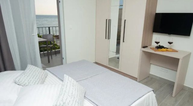 Апартаменты с видом на море Seaside Luxury Suites