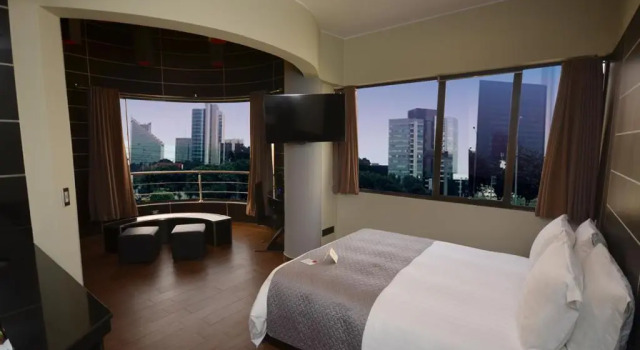 Люкс Superior qp Hotels Lima