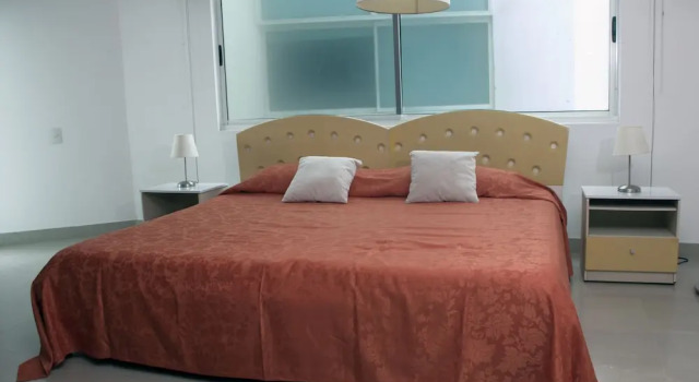 Apartment in Cartagena Ocean Front 2tl14 With Air Conditioning and Wifi