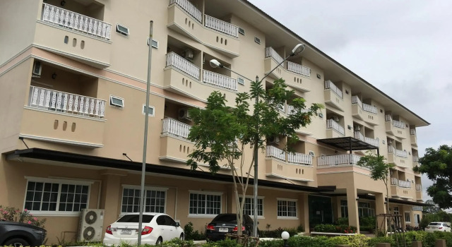 Boonbundal Hotel, Réserver Hôtel Roi Et Roi Et Province