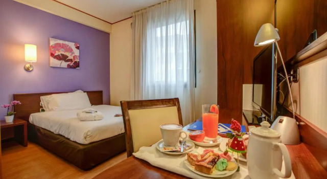 Трёхместный номер Standard Hotel Europa