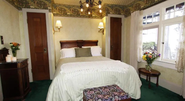 Двухместный номер Deluxe с видом на океан The Jabberwock Bed & Breakfast