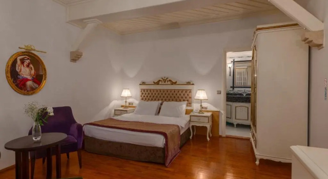Двухместный номер Premier Tuvana Hotel