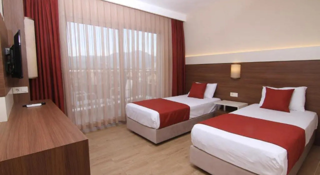Трёхместный номер Standard с видом на город Sunway Club Otel