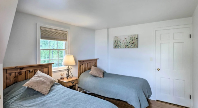 Sheboygan Home w/ Views of Lake & Lighthouse!, Забронировать Отель Шебойган Висконсин, рядом с Детский музей