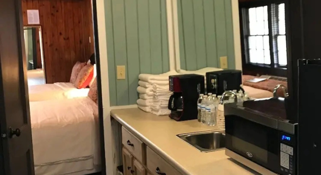 Люкс c 1 комнатой с видом на реку Riverside Lodge at Chimney Rock