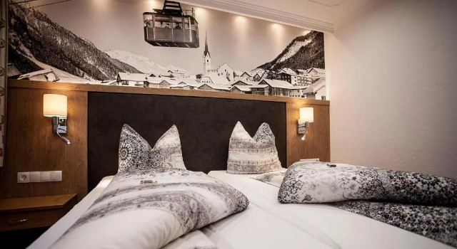 Apart Pension Anja, Rezerwuj Hotel Hotele w Tyrol z parkingiem, Parking