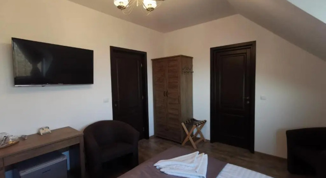 Bahçe manzaralı Standart çift kişilik oda Provence Suceava