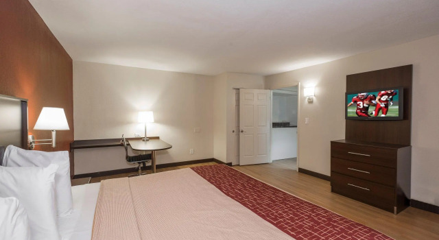 Двухместный номер Deluxe Red Roof Inn PLUS+ Poughkeepsie