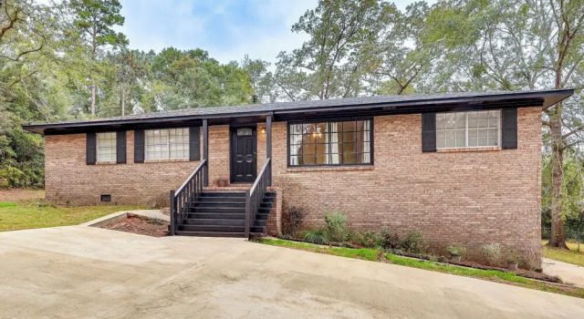 Great for Families! Remodeled Jackson Home
