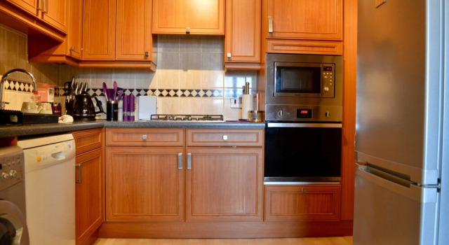 2 Bed Flat 5 mins Walk From Murrayfield Stadium, Free Parking, Prenota Appartamento Murrayfield 