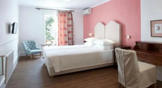 Kouneni Apartments