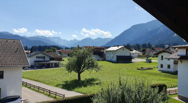 Апартаменты с 2 комнатами с балконом и с красивым видом из окна Alpenhof Wängle