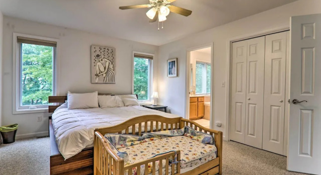 Lake Harmony Villa: Walk to Big Boulder Mountain!, Book Hotel Lake Harmony Carbon County