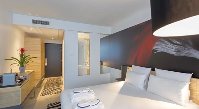 Номер Executive Novotel Poitiers Site du Futuroscope
