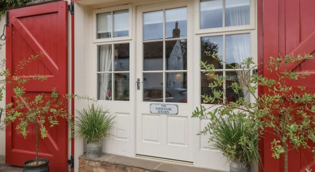 The Farmhouse Kitchen, Varaa Huoneisto Asunnot kohteessa Merseyside, Huoneisto