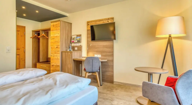 Двухместный номер Standard с красивым видом из окна Ringhotel Forellenhof
