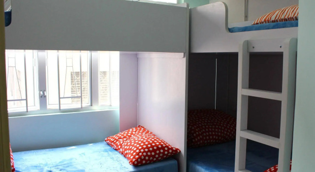 Apple Inn Mong Kok - Hostel, Забронировать Хостел Хостелы Гонконга, рядом с Sin Tat Plaza, Хостел