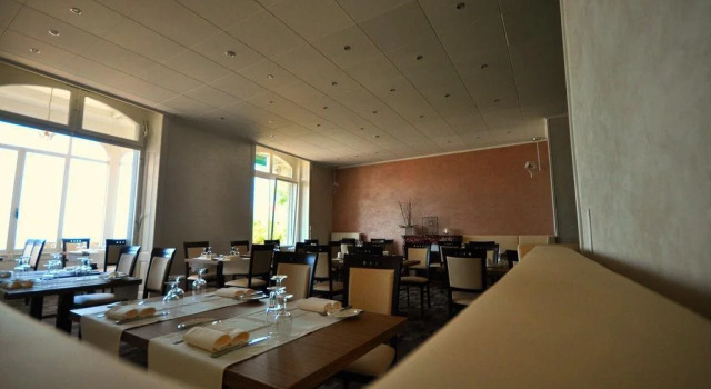 Hotel Splendid, Забронировать Отель Монтрё Lavaux, рядом с Казино в Монтрё