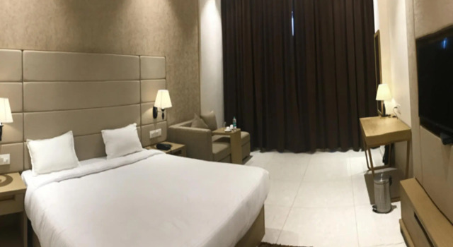 Hotel TGS, Забронировать Отель Отели штата Махараштры 3 звезды, 3*