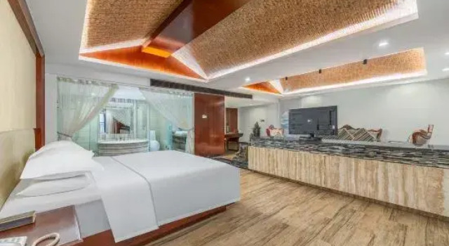 Люкс Business Huangma Hoilday Island Style Hotel