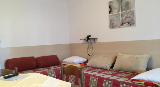 Апартаменты c 1 комнатой с балконом Apartments Zdjelar