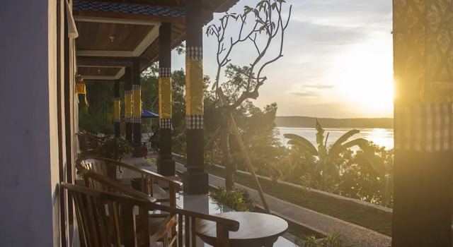Deluxe Dvoulůžkový s manželskou postelí Bungalov a výhledem na moře Prasi Sunset Bungalows