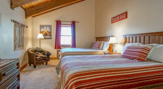 Fall Retreat Whistlepunk 1 Slope Side 3BR, Забронировать Дом для отпуска Сноушу Западная Виргиния, рядом с Лыжный подъемник Soaring Eagle Express