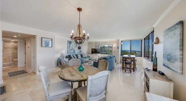 Sandarac A406 - Two Bedroom Condo