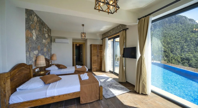 Villa Pine Private Located in a Quiet and Picturesque Location, Rezervovat Vila Hotely v Fethiye Area s parkováním, Parkování