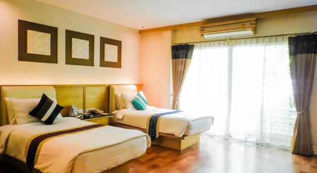Семейный номер Standard с видом на сад Vartika Resovilla KuiBuri Beach Resort and Villas