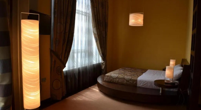 Трёхместный номер Standard Dajti Tower Belvedere Hotel