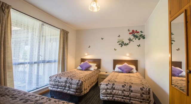 Семейный люкс c 1 комнатой Argyle On The Park - Central Christchurch Motel Overlooking Hagley Park