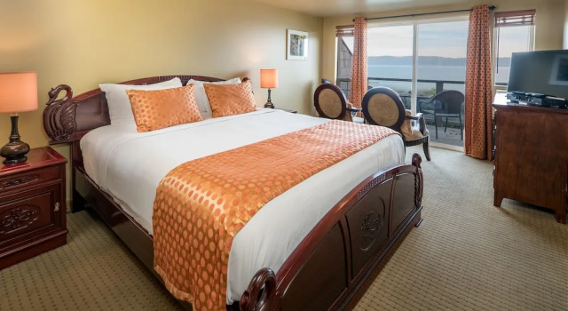 Двухместный номер Standard с балконом Camano Island Inn